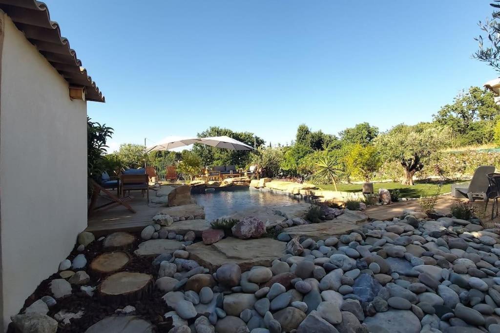 Une Oasis Au Pays De Cezanne Aix-en-Provence Exteriör bild