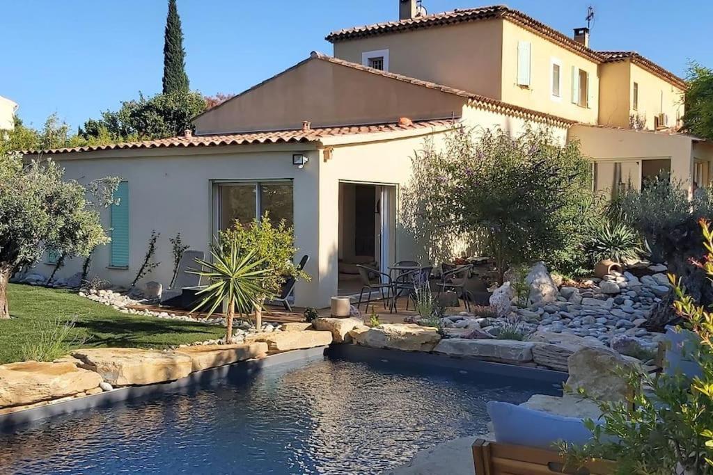 Une Oasis Au Pays De Cezanne Aix-en-Provence Exteriör bild